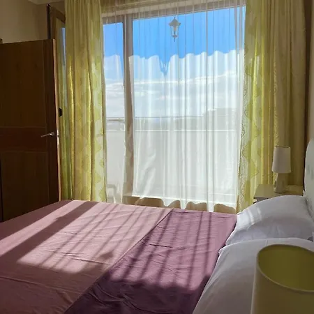 Aparthotel Seaview Bedroom Apartment